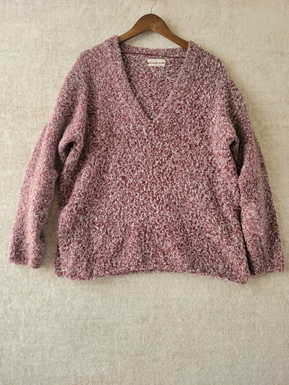 Urban Outfitters Rosie Cozy V-Neck Maroon Red Boucle Marled Sweater Small Oversz